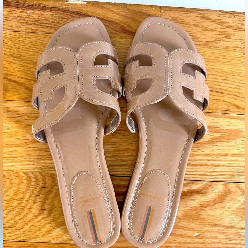 Sam Edleman Bay Slide Sandal. Almond Patent. Size 9.